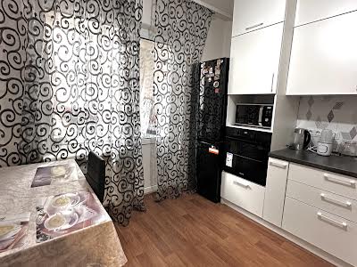 квартира за адресою Бориса Гмирі вул., 16