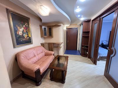 квартира по адресу Василия Тютюнника ул. (Анрі Барбюса), 56