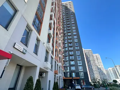 квартира за адресою Дніпровська набережна вул., 18-А