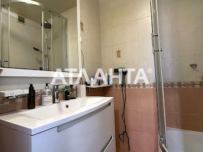 квартира за адресою Євгена Чикаленка вул., 71