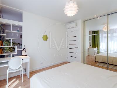 квартира за адресою Золотоустівська вул., 34