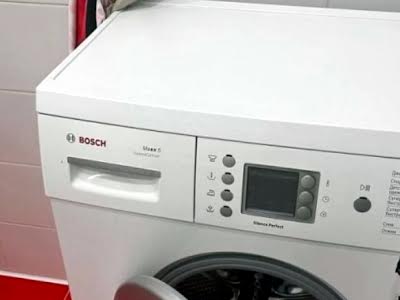 квартира за адресою Драгоманова вул., 8