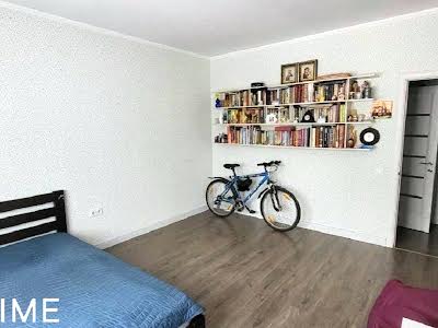 квартира за адресою Метрологічна вул., 111