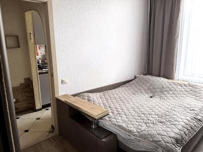 квартира за адресою Соборна вул., 103