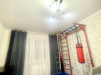 квартира за адресою Сергія Данченка вул., 28-Б