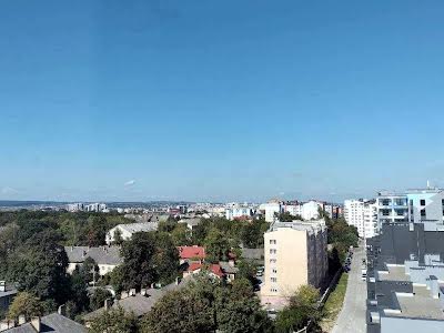 квартира по адресу Сорохтея /  Національної Гвардії, 16 К