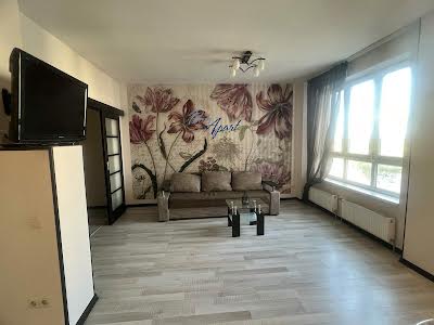 квартира за адресою Академіка Глушкова просп., 9в