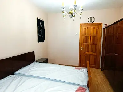 квартира за адресою Свободи, 32