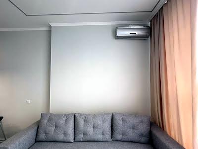 квартира за адресою Центральна вул., 21