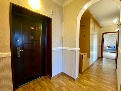 квартира по адресу Академіка Кримського ул., 4
