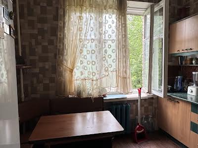 квартира за адресою Марії Приймаченко бульв. (Академіка Ліхачова), 8-А