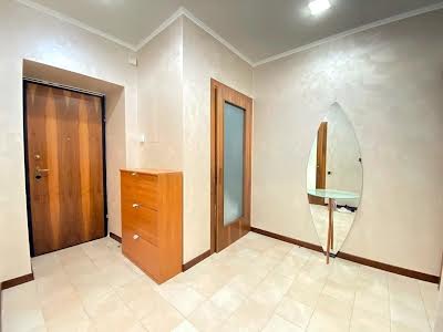 квартира за адресою Різницька вул., 11