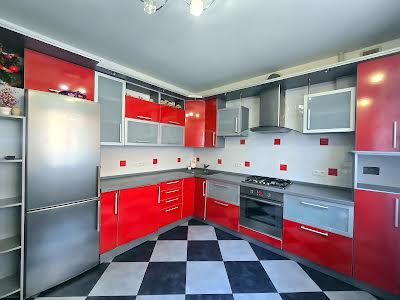 квартира за адресою Курбаса, 7