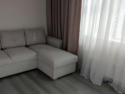 квартира за адресою Олександра Олеся вул., 5