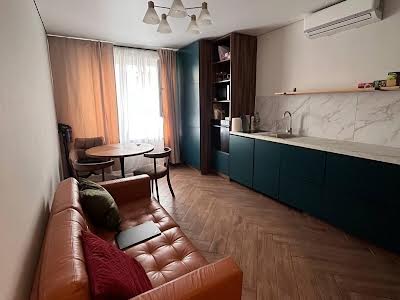 квартира по адресу  пер., 4/2