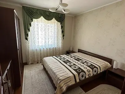 квартира по адресу Червоной Калины просп. (Владимира Маяковского), 52