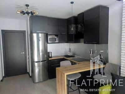квартира за адресою Регенераторна вул., 4
