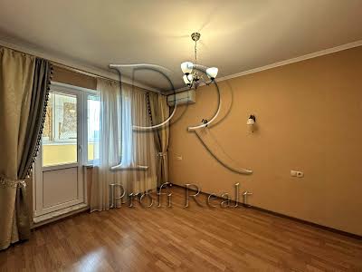 квартира за адресою Академіка Заболотного вул., 66
