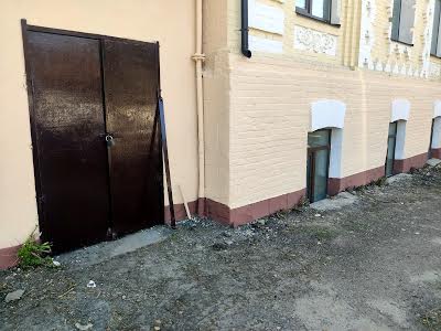 коммерческая по адресу Віктора Косенка ул., 8