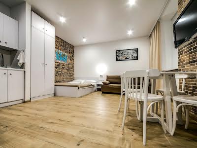 квартира за адресою Шота Руставелі вул., 60