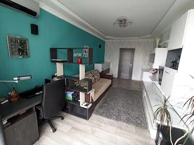 квартира по адресу Драгоманова ул., 2-Б