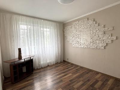 квартира за адресою Довженка, 16