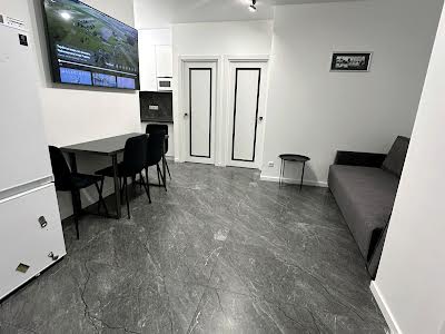 квартира за адресою Малоголосківська вул., 10