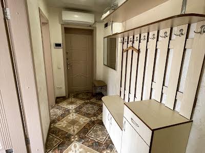 квартира за адресою Калинова вул., 53