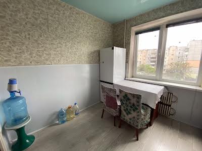 квартира за адресою Тополя-3 вул., 1