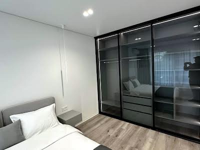 квартира за адресою Золотоустівська вул., 25