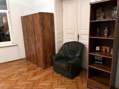 квартира за адресою Генерала Тараса Чупринки вул. (Пушкіна), 42
