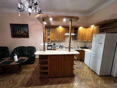 квартира за адресою Генерала Тараса Чупринки вул. (Пушкіна), 42