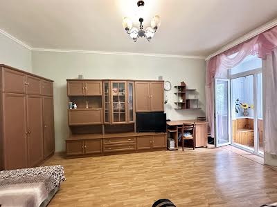 квартира за адресою Сталеварів вул., 26