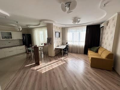 квартира за адресою Ревуцького вул., 9