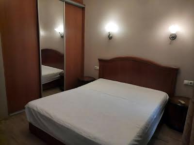 квартира за адресою Саксаганського вул., 36а