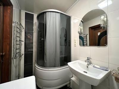 квартира за адресою Котляревского, 7