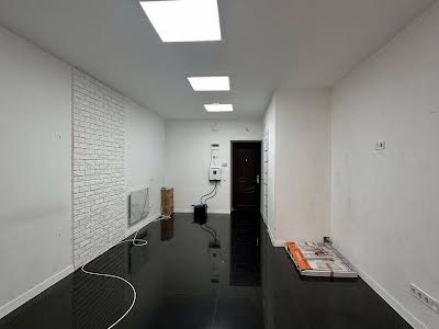 комерційна за адресою Зелена вул., 269Н
