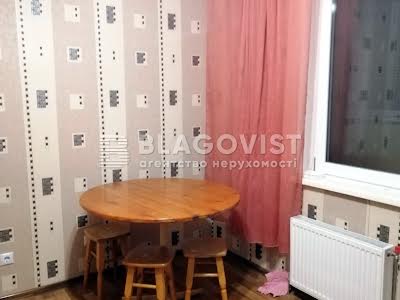 квартира за адресою Михайла Максимовича вул. (Онуфрія Трутенка), 7-В
