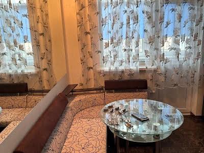 квартира за адресою Миколи Бажана просп., 8-Б