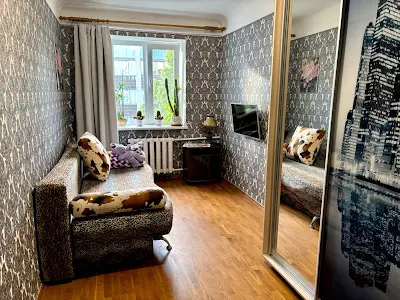 квартира за адресою Тополева вул., 5