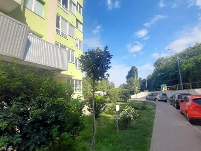 квартира за адресою Михайла Донця вул., 2-А