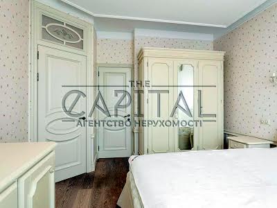 квартира за адресою Шота Руставелі вул., 44