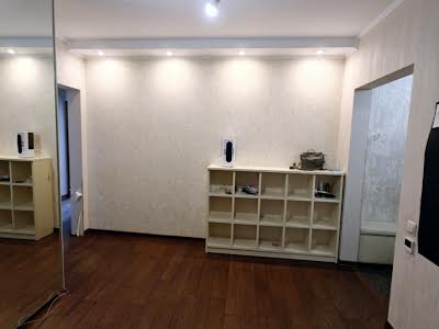 квартира за адресою Григорія Ващенка вул., 1