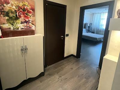 квартира за адресою Старонаводницька вул., 13
