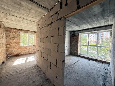 квартира за адресою Коновальця вул., 11