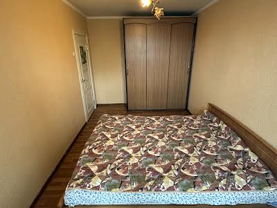 квартира за адресою Перемоги просп., 21