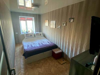 квартира за адресою Леоніда Каденюка просп. (Юрія Гагаріна), 20