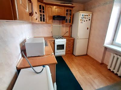 квартира за адресою Прибузька вул., 20