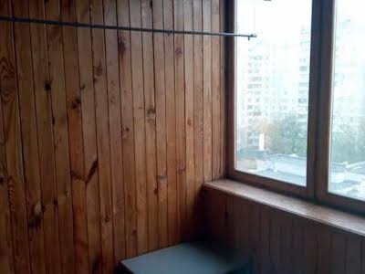 квартира за адресою Ревуцького вул., 18-А