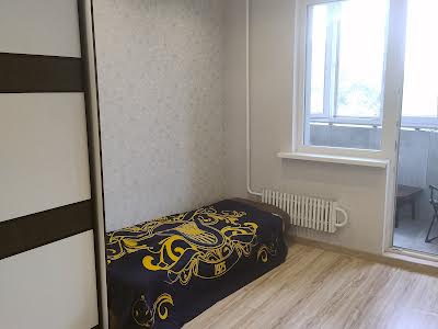 квартира за адресою Бучми вул. (Командарма Уборевича), 42б